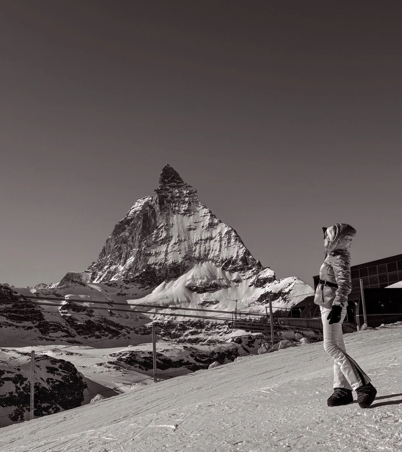 NOW IS ALL WE HAVE.✨

We tend to think that we have time.
More later. More someday.

But I&rsquo;m learning that seasons don&rsquo;t wait.
Childhood doesn&rsquo;t wait.
And winter doesn&rsquo;t either.

So this is me choosing now.
Choosing cold hands