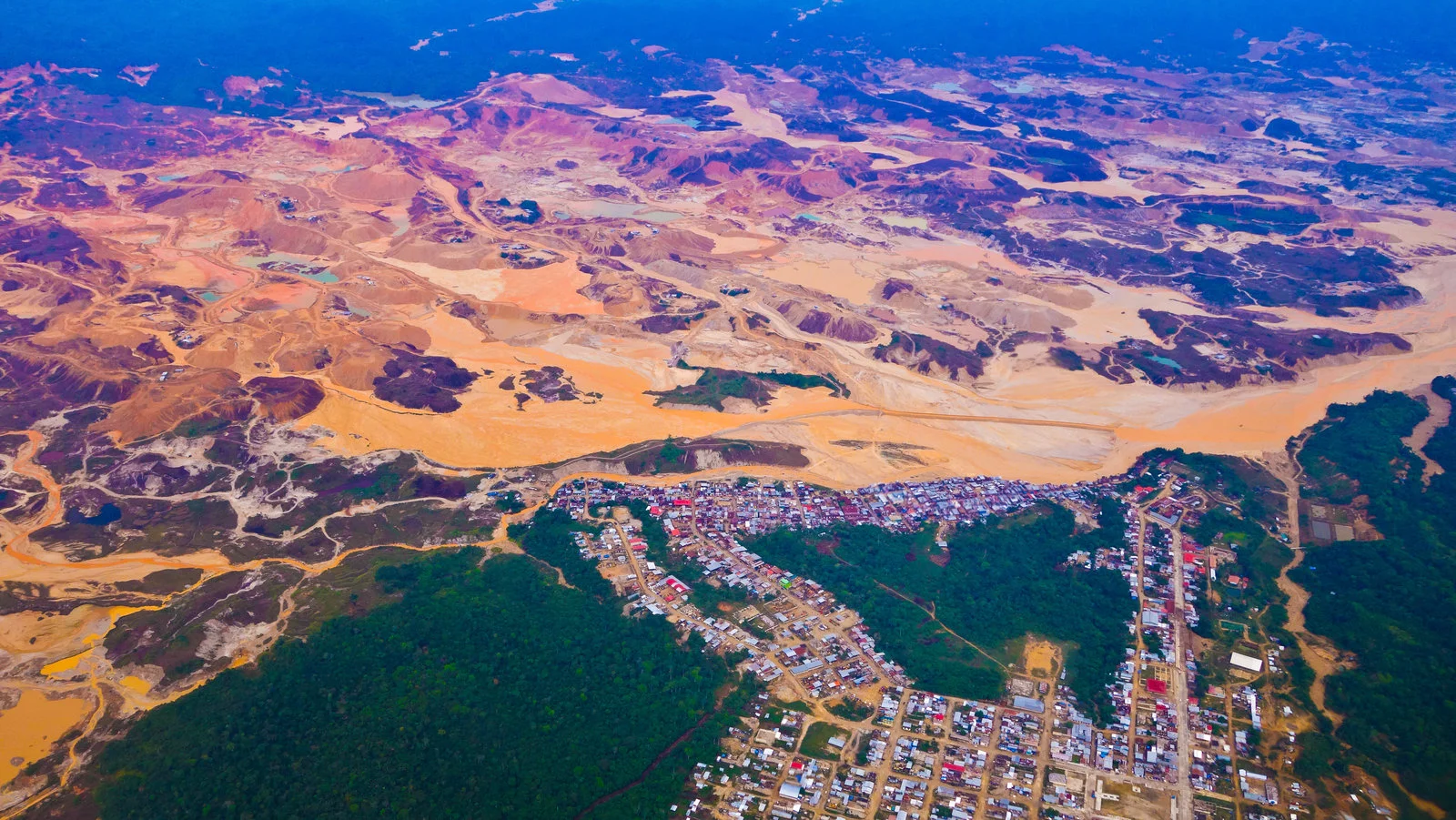 Death knell to rainforests (image by Greg Asner)