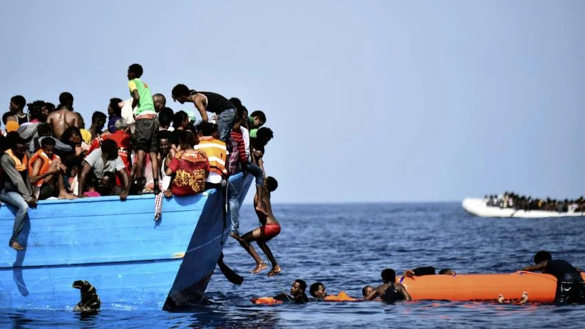 boat-people2.jpg