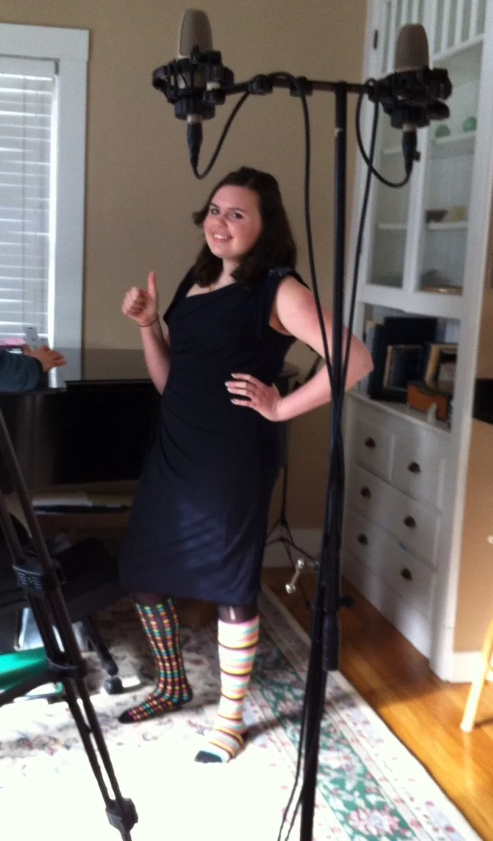  high school junior Ellie Richardson preparing to record her audition video 