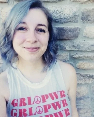 Nicole G.jpg
