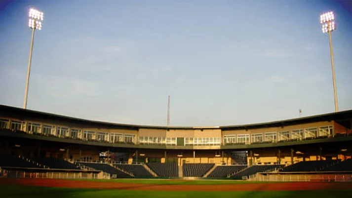 Home3.jpg