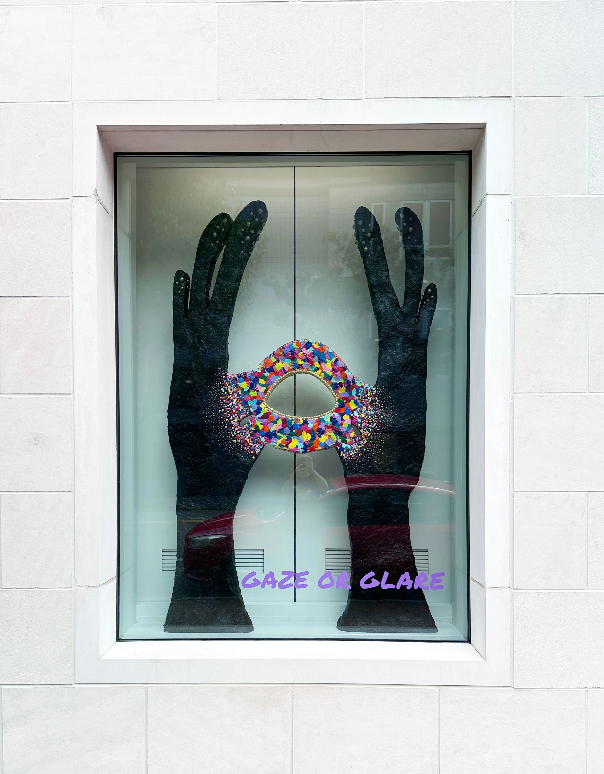 Gaze or Glare