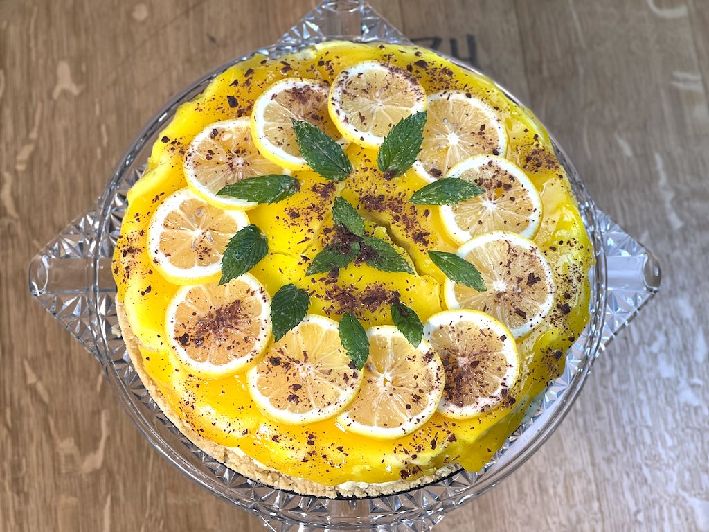 lemon cake.jpg