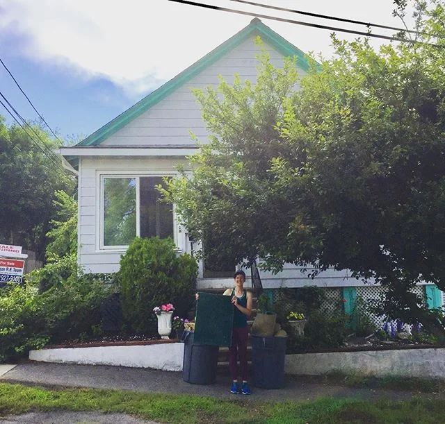Hey! I bought a house! The former owners were really into turquoise. 🤗