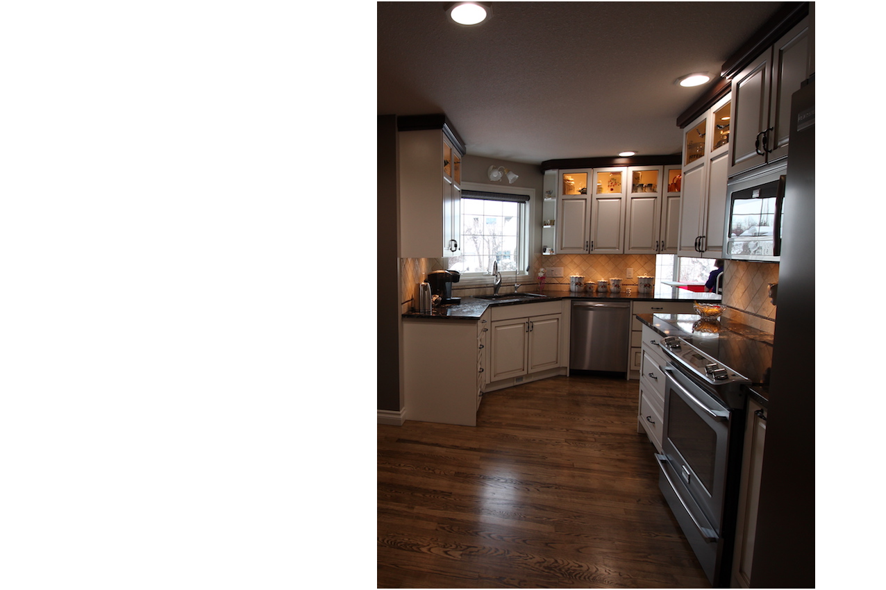 Kitchen with white burnishing glazing 2.png