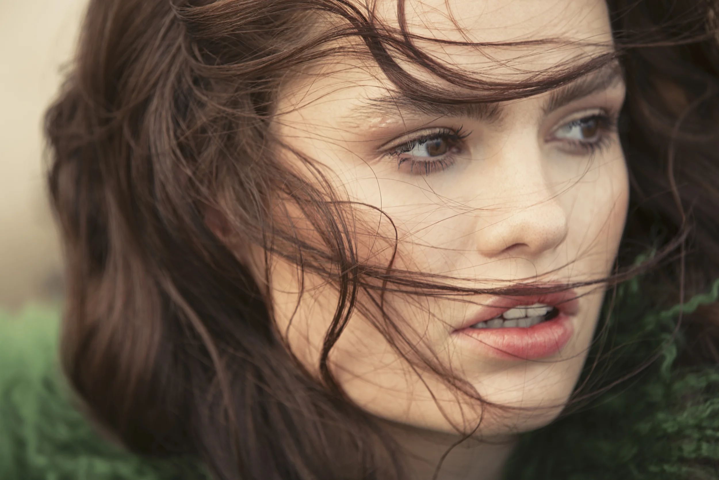 Bon Voyage: Urban Walkabout Editorial