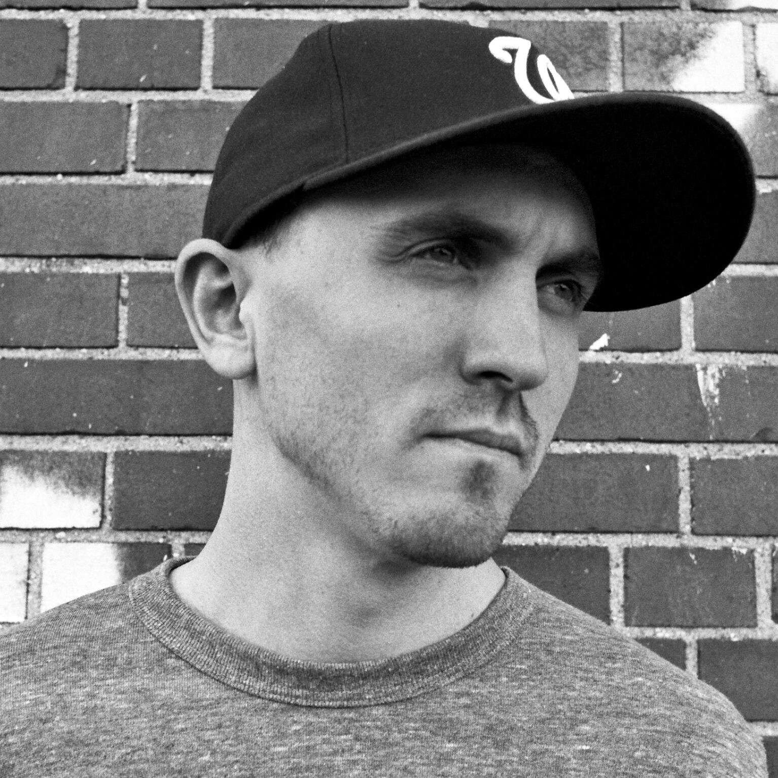 Photo from Maxwell's website.