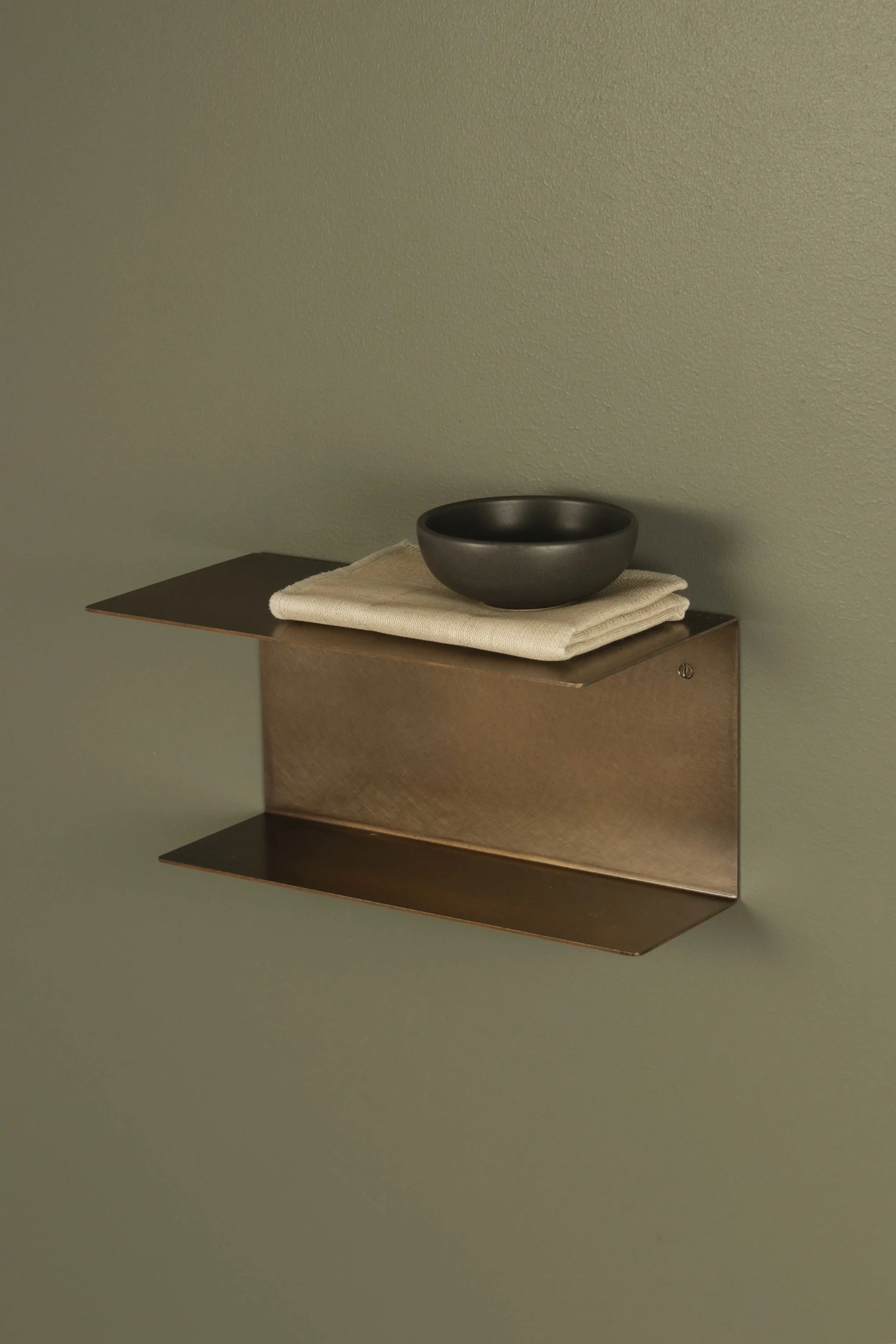 PS_W19_Dual Fold Shelf_antiqued.jpg