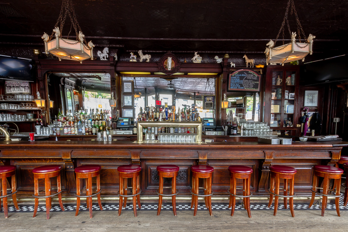 WHITE HORSE TAVERN (1878) 567 Hudson Street 