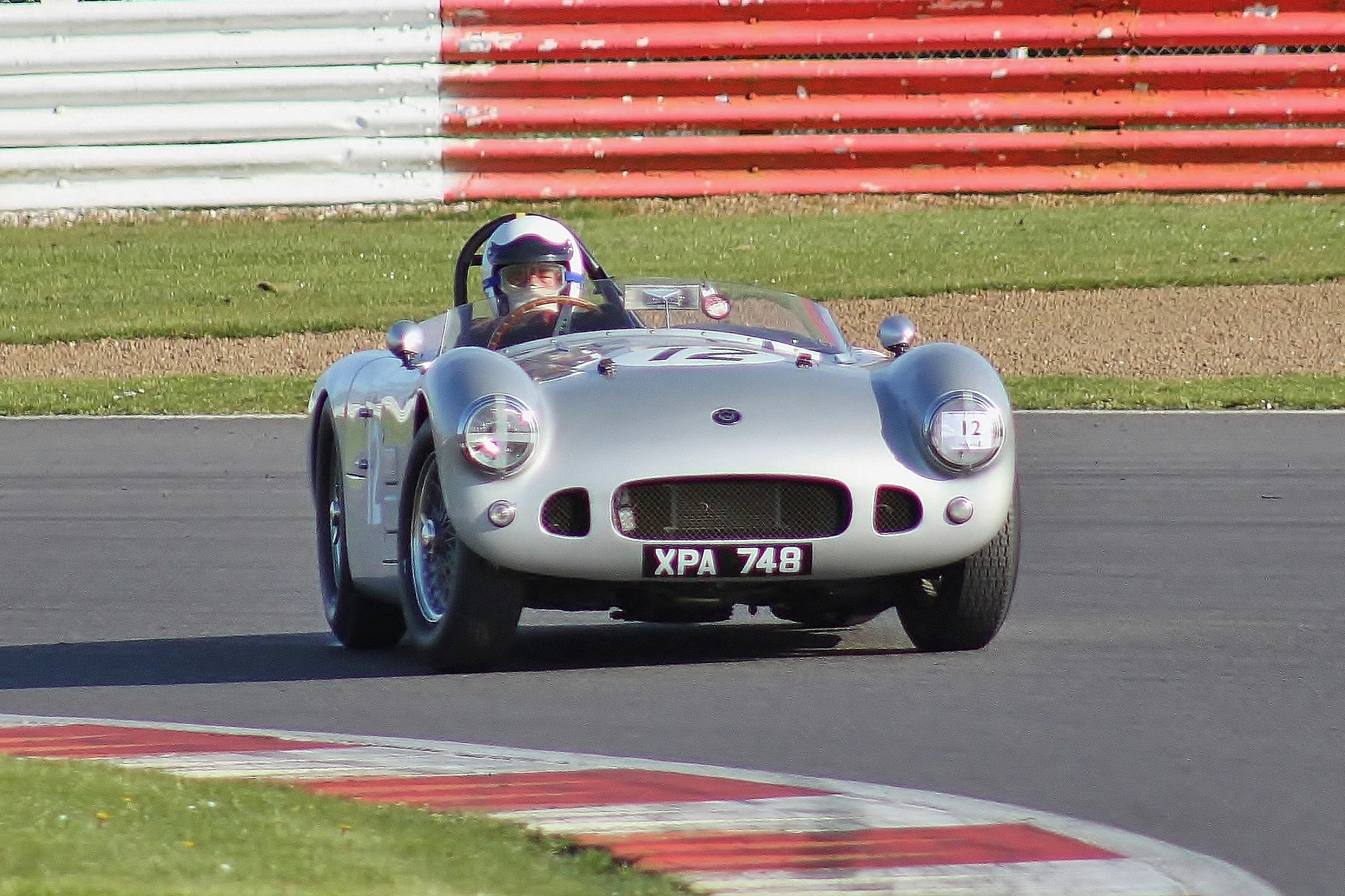 Spike Milligan and Alec Poole entertained in Spike's HWM Jaguar and finished 4th on the road. However penalties dropped them to 11th. Photo - Bob Bull (RBMApics)