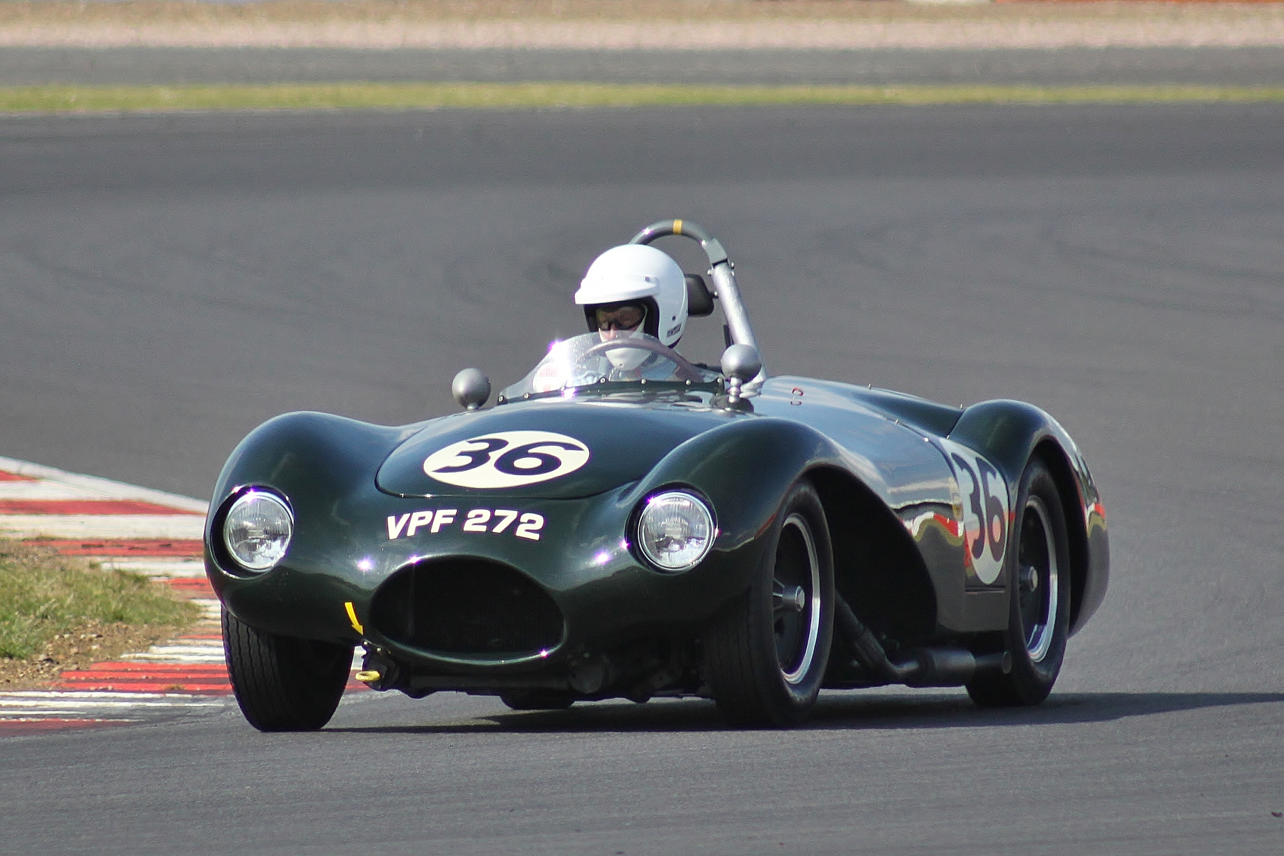Paul Griffin in his first race with his lovely new acquisition, the Connaught ALSR - A Class 1 FLIER - Photo - Bob Bull