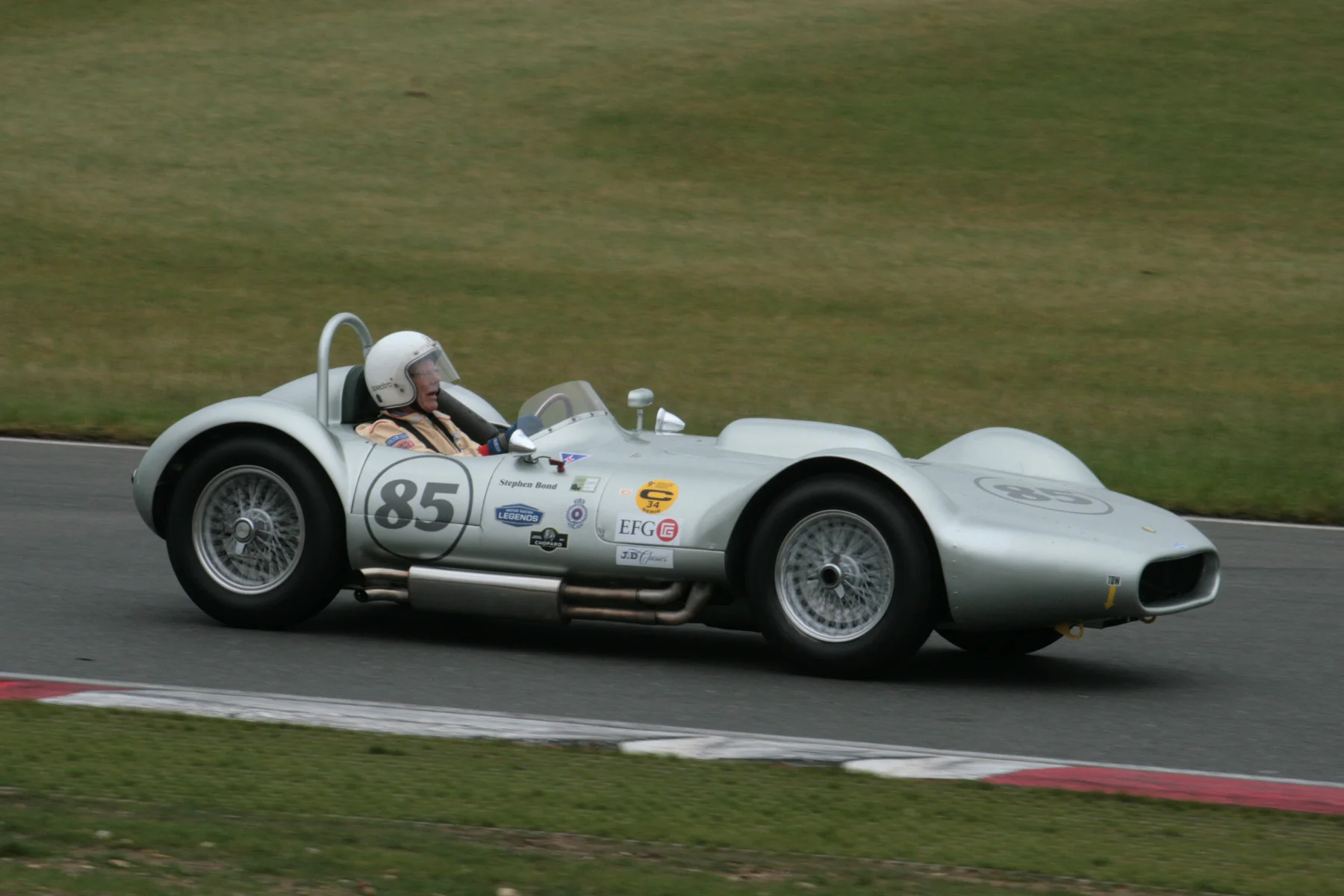 Stephen Bond's Lister Bristol Photo - JohnTurner