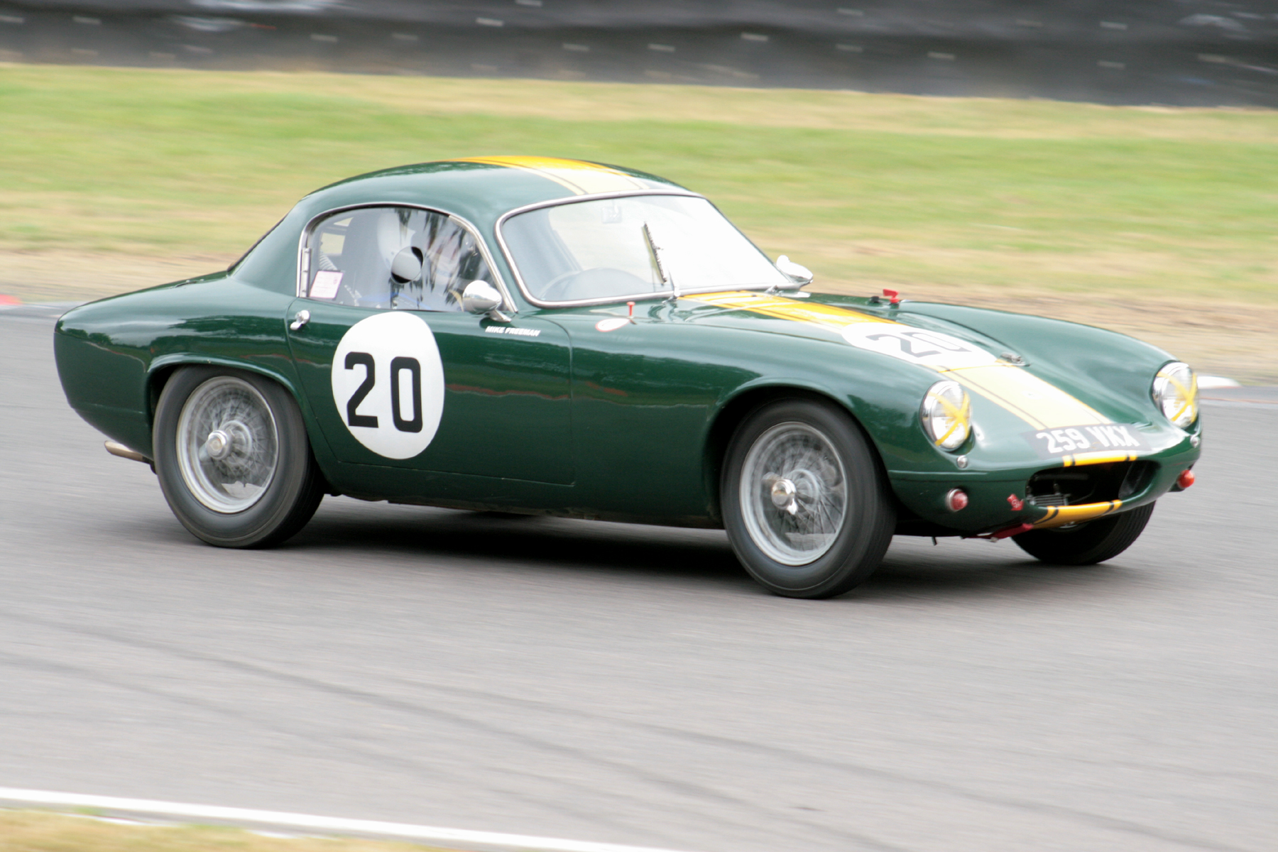 Mike Freeman was running well in the Lotus Elite but couldn't fire up again at the race restart. He nevertheless was classified 3rd of the FIscAR cars Photo - John Turner