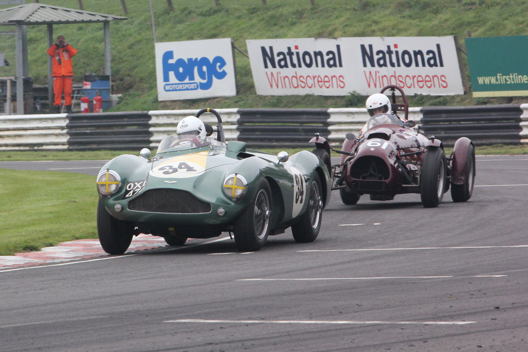 Steve Boultbee Brooks and John Ure. This photo was taken during qualifying (the marshal gives it away!) but it reflects exactly their closeness during the race Photo - Pat Arculus, Tripos Media