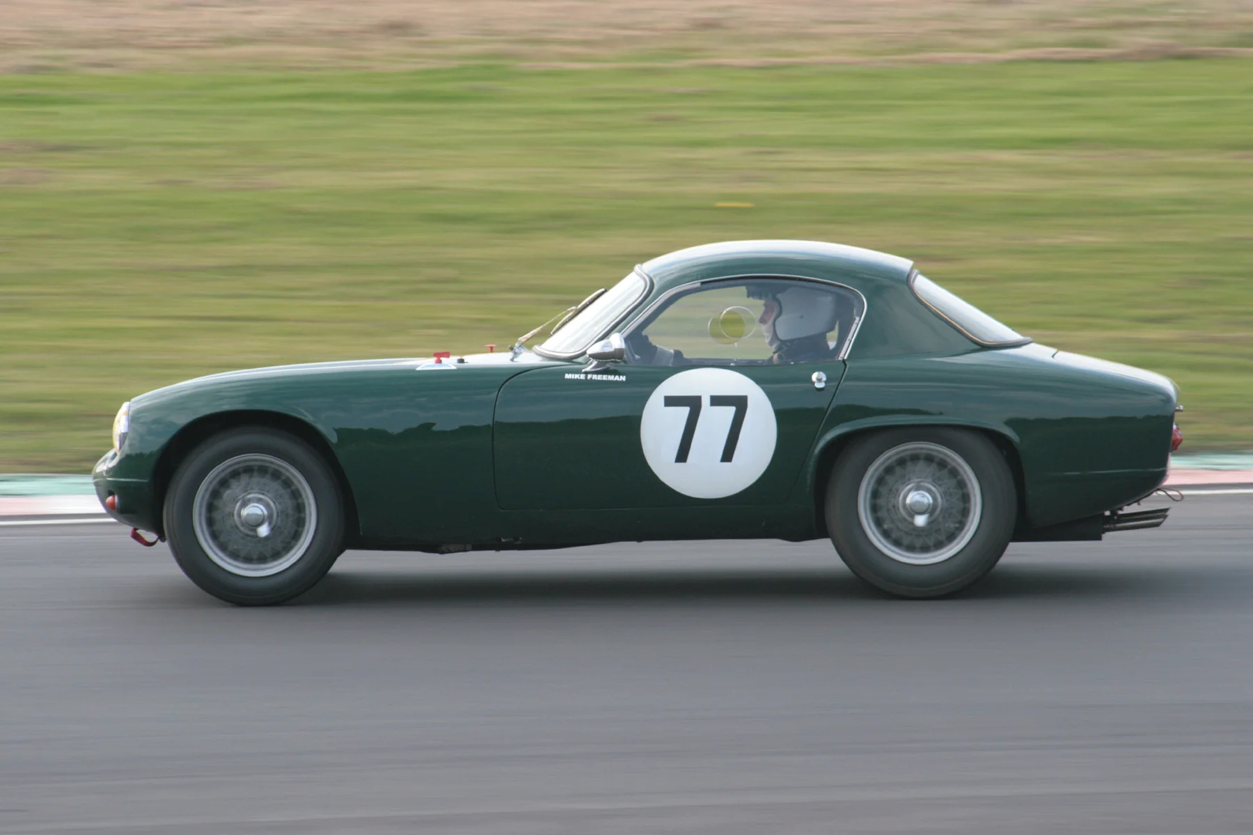 Mike Freeman in his Lotus Elite, a combination that won our Blaster Bates Trophy at Oulton Park. Photo - JohnTurner 