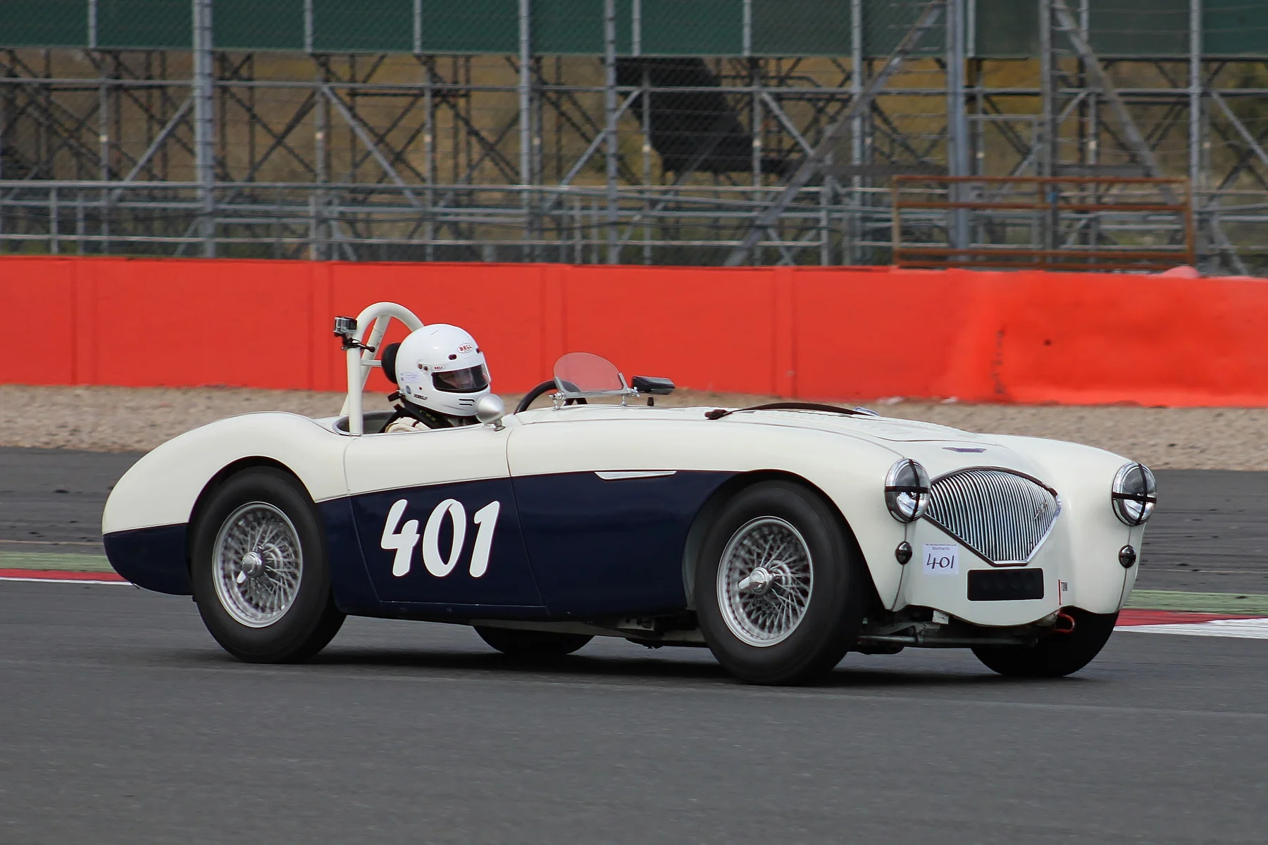 Novice, Jason Harris did a superb job both in qualifyimg and the race in his recently acquired Austin Healey 100/4 Photo - Bob Bull, Tripos Media