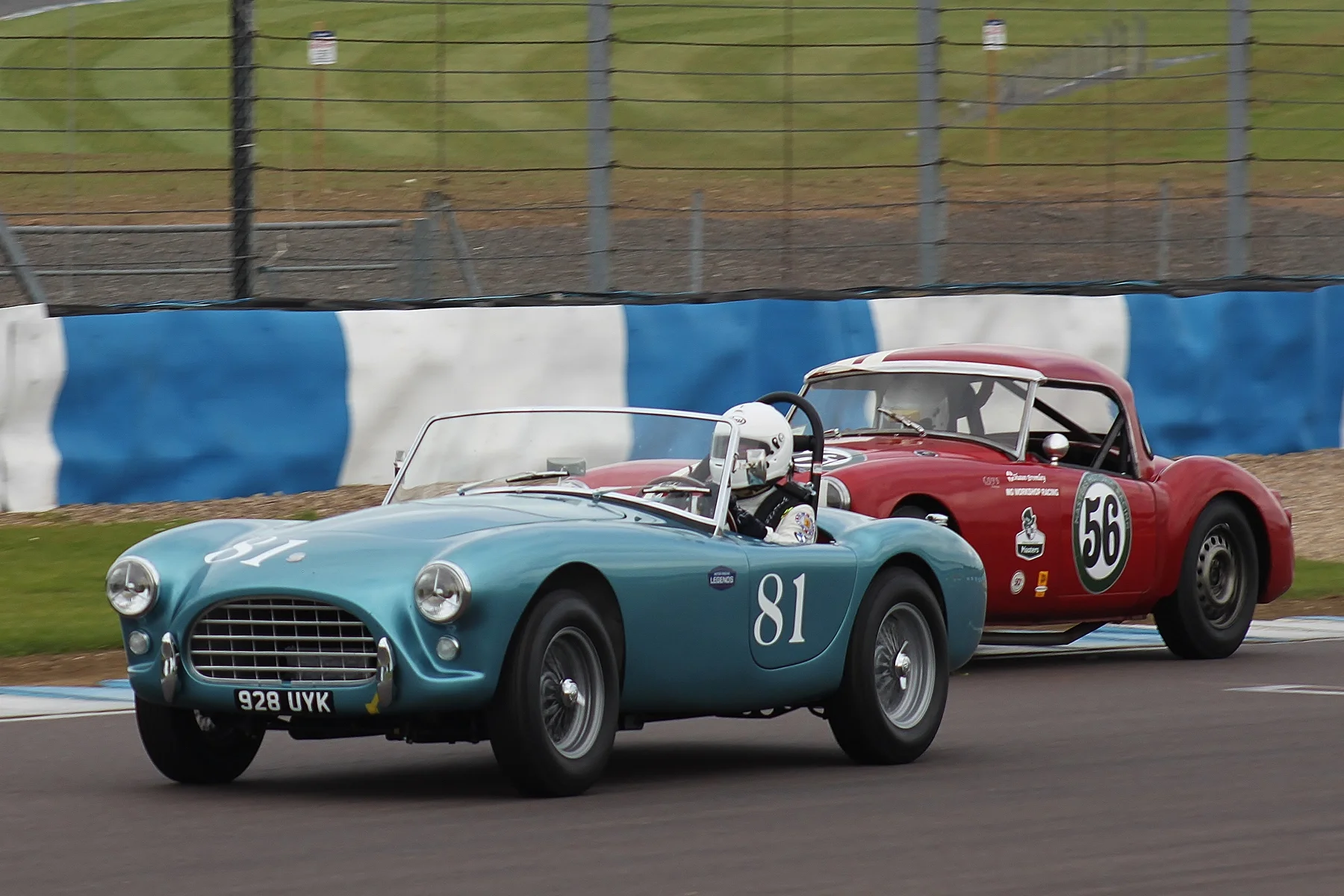 Shaun Bromley challenges David Cottingham. David's AC Ace sounded superb with that Bristol engine singing away! Photo - Bob Bull, Tripos Media