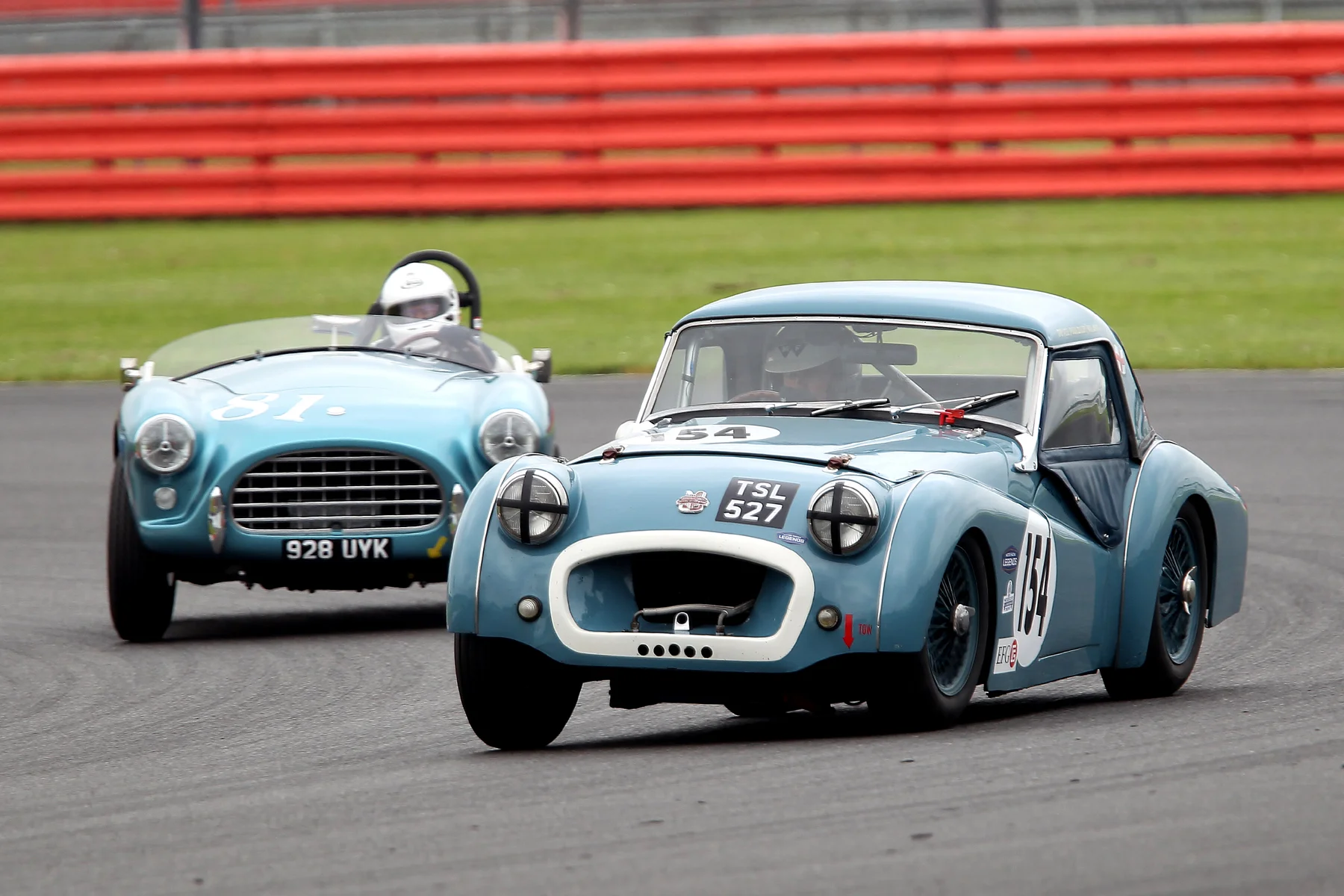 The soon to retire Paul Ziller, here being chased by David Cottingham's AC Ace Bristol Photo - Mick Walker 