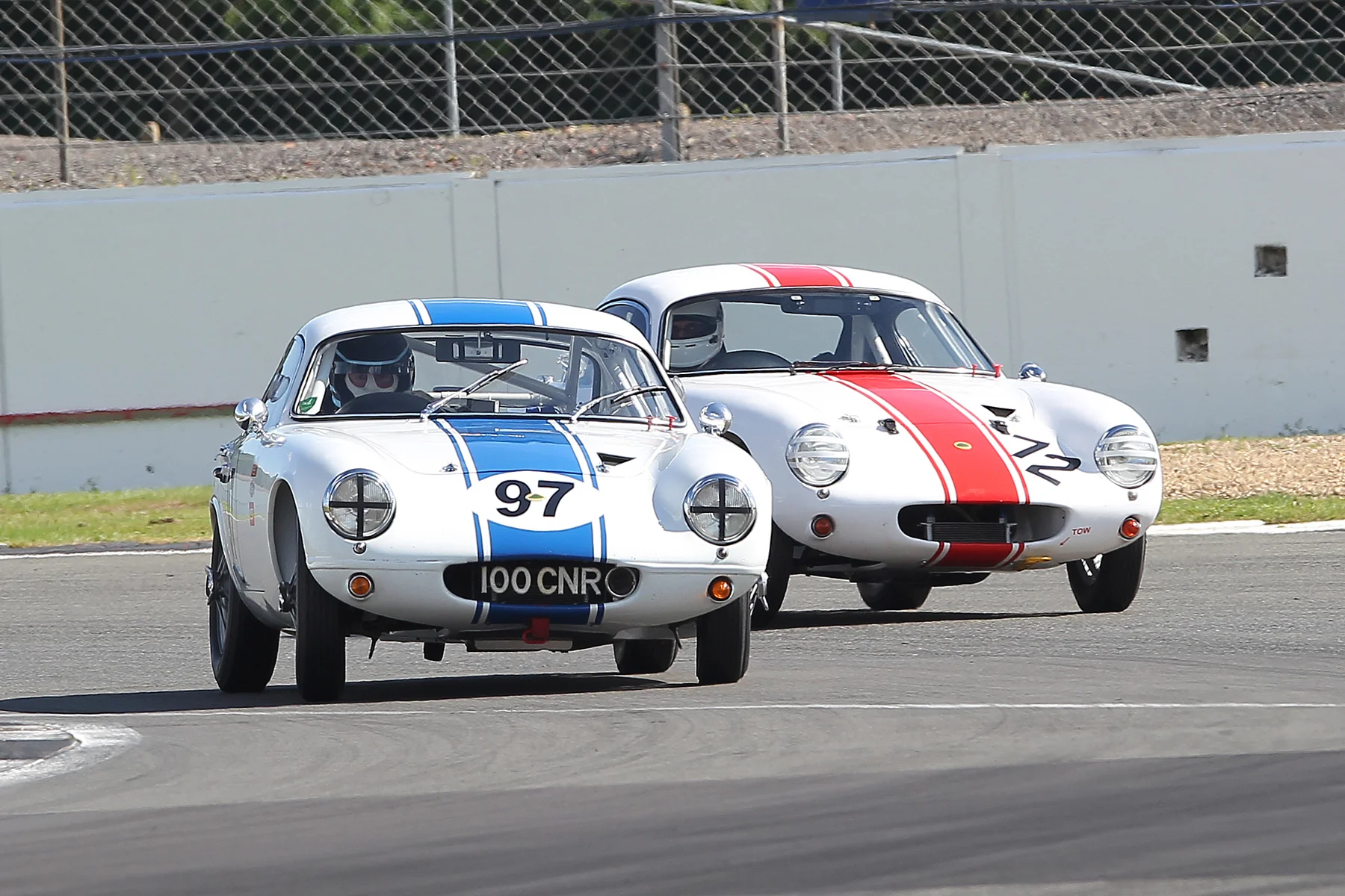 Elitism!! Nick Atkins and John Waterson Photo - Mick Walker