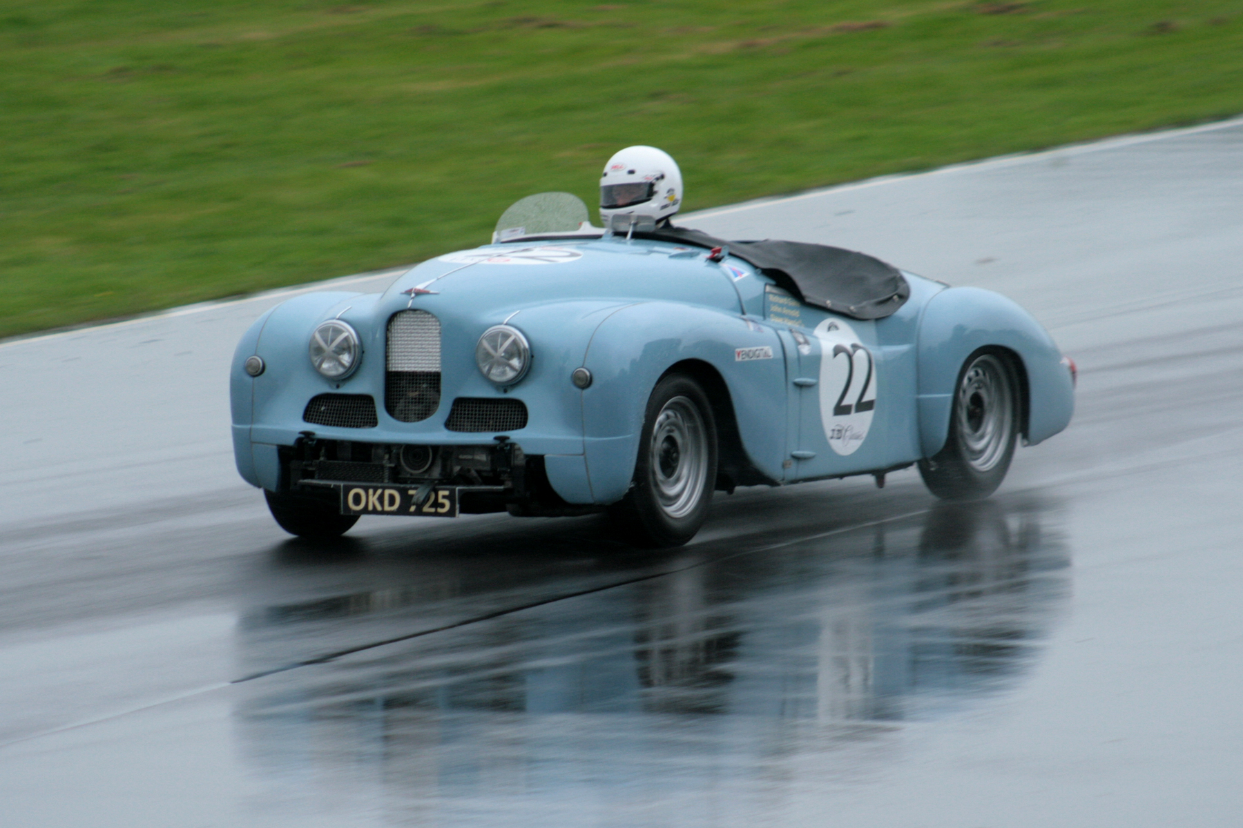 The Jowett Javelin of Richard Gane and John Arnold failed to make the start Photo - John Turner