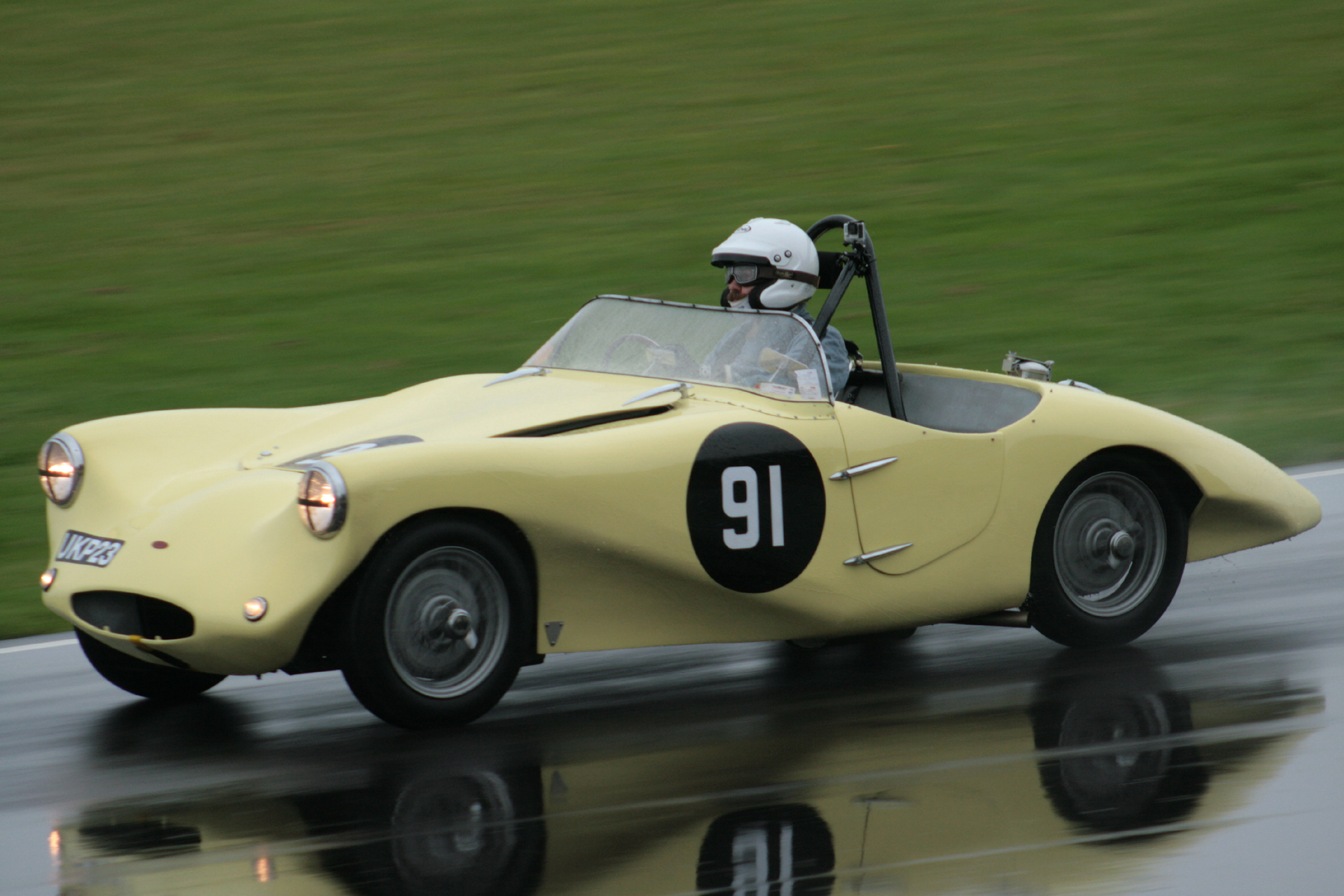 Arthur Smith Fitchett took away a substantial amount of 'silverware' in his Arnott Lea Francis, winning the Index of Performance award, a member of the 2nd place team, and 3rd in class. Photo - John Turner