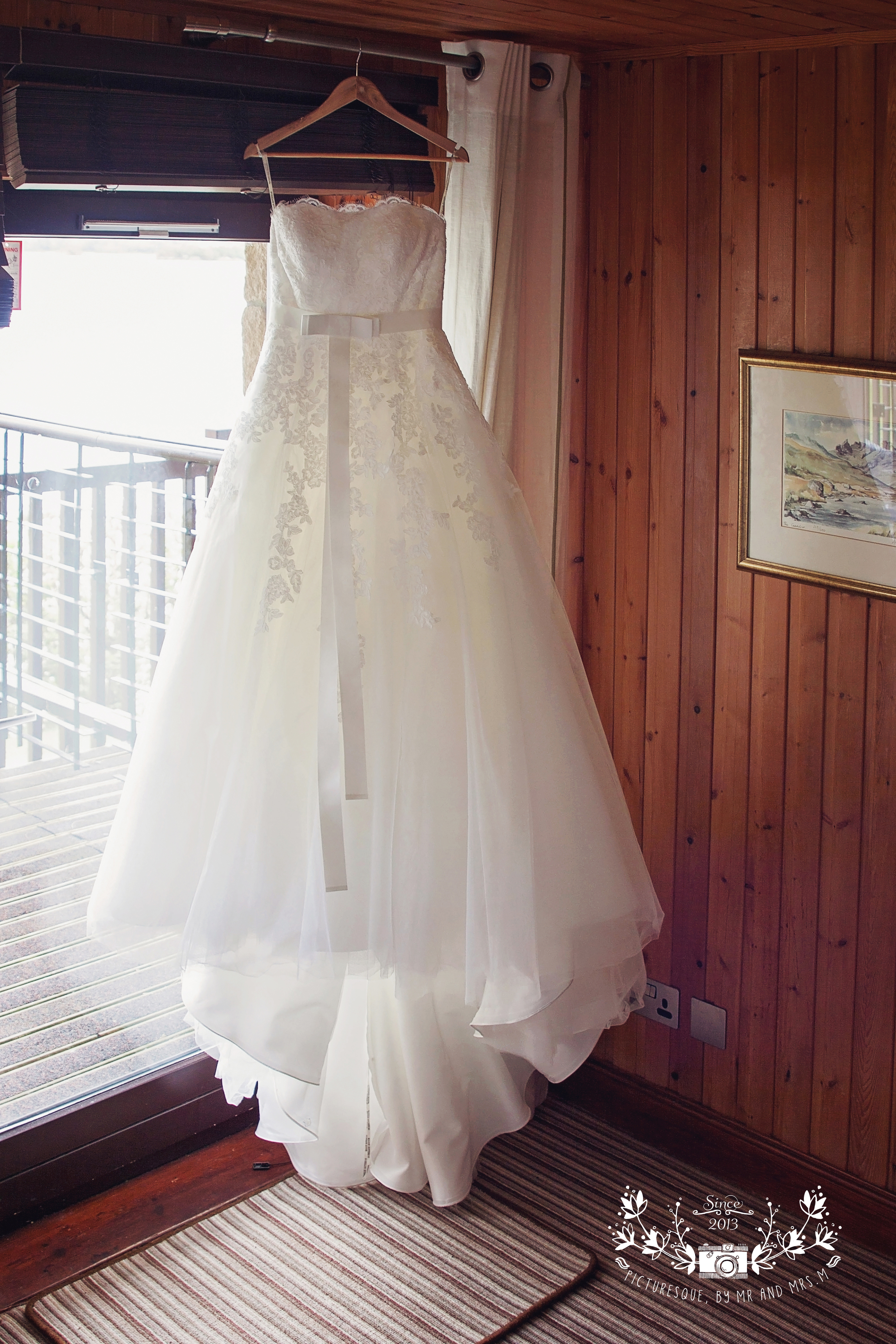Lodge on Loch Lomond wedding