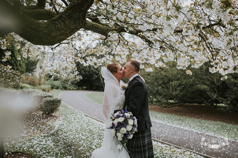 Dollar Park wedding photos