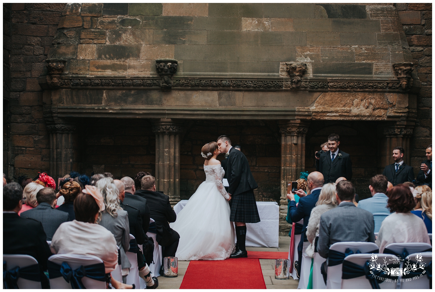 Linlithgow Palace and Beancross wedding_0027.jpg