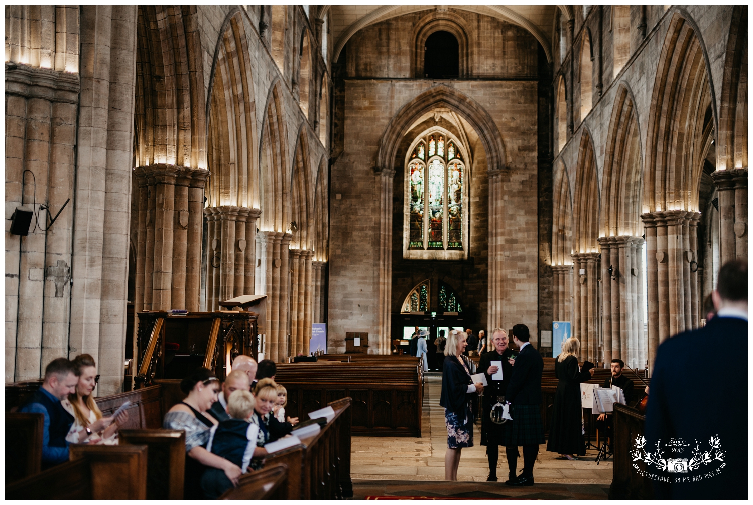 St Michael's Linlithgow and Carlowrie Castle Wedding, Scottish wedding photography, Picturesque by Mr and Mrs M_0015.jpg