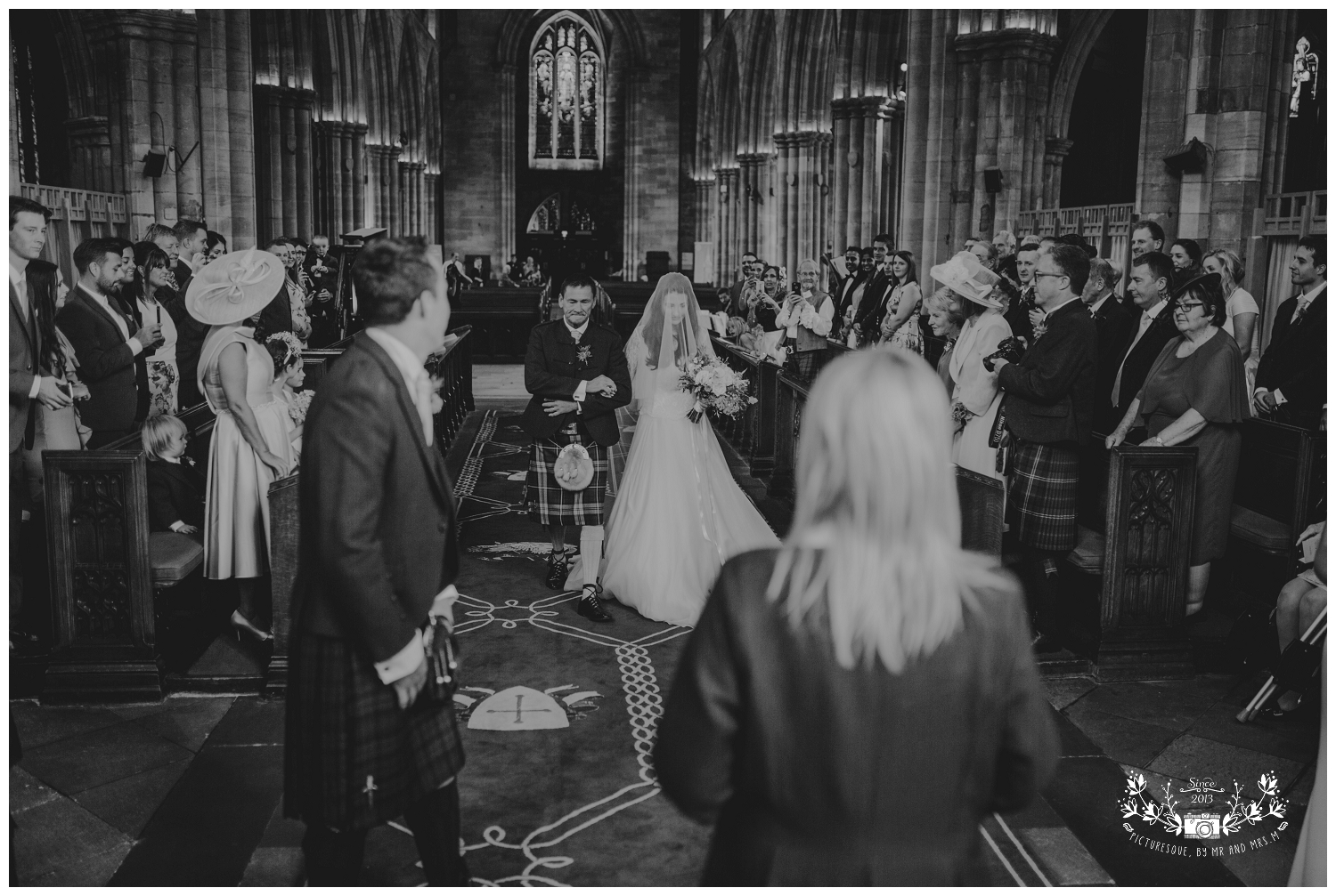 St Michael's Linlithgow and Carlowrie Castle Wedding, Scottish wedding photography, Picturesque by Mr and Mrs M_0020.jpg