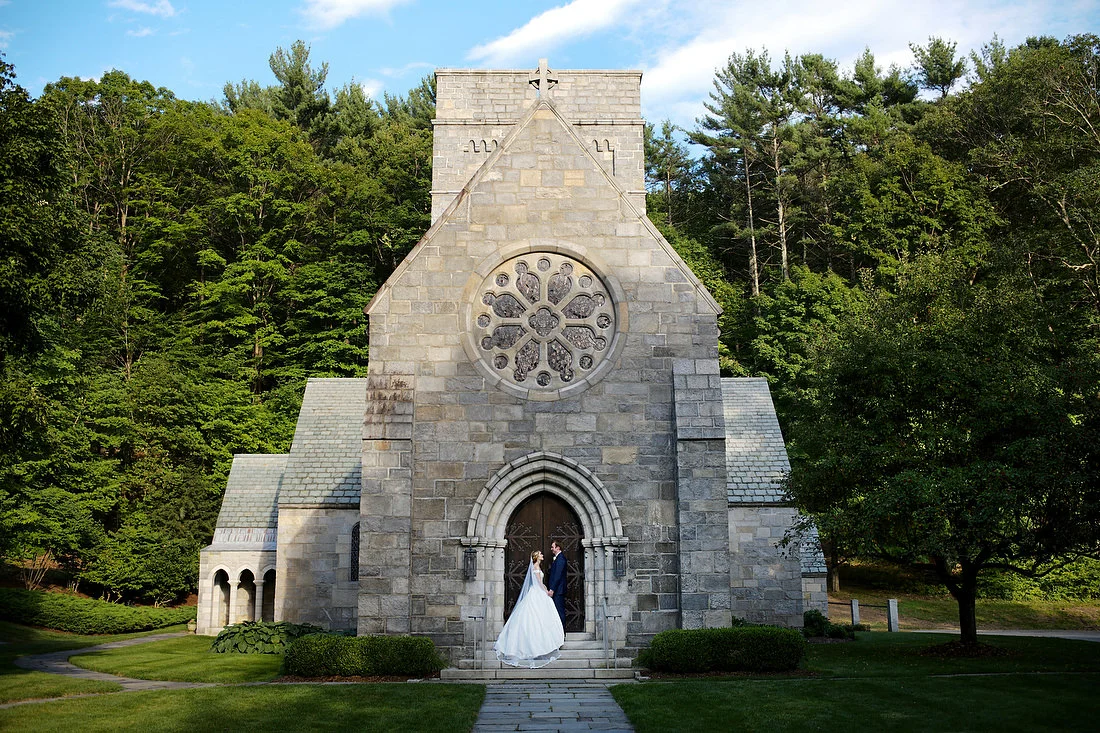 chapel-cunningham-pond-wedding-peterborough-nh.jpg