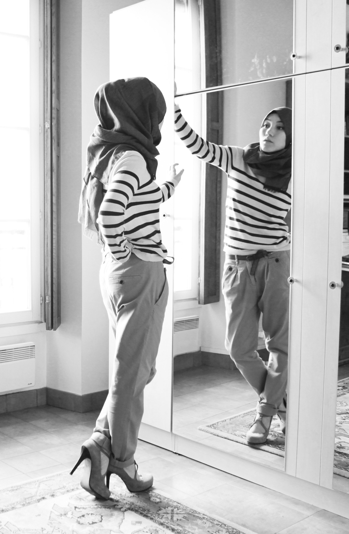 stripes hijab fashion Hana Tajima.jpg