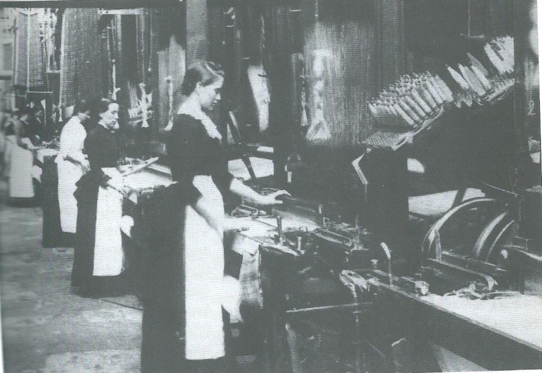 Linen Factories were set up at the beginning of the 19th century. Power looms were used but they proved difficult for linen due to the inflexibility of the fibre. The shuttle was automatically thrown backwards and forwards and young girls were employed to tend the looms, mend broken warp threads and keep the shuttles supplied with spools of weft yarn. Janet Myles was a Linen factory worker.