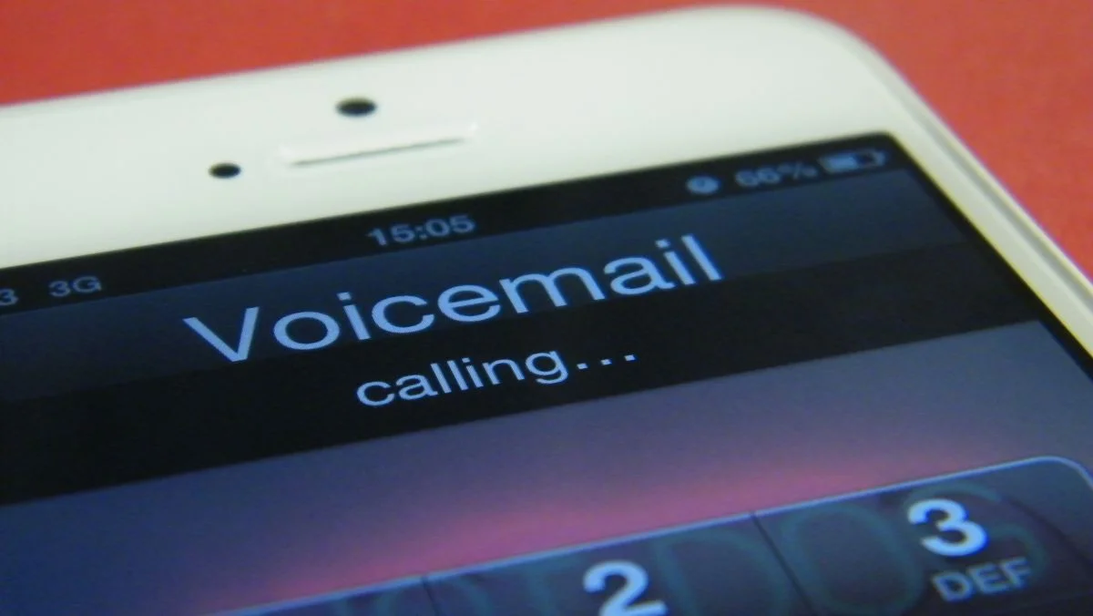 voicemail_call2-1200-80.jpg