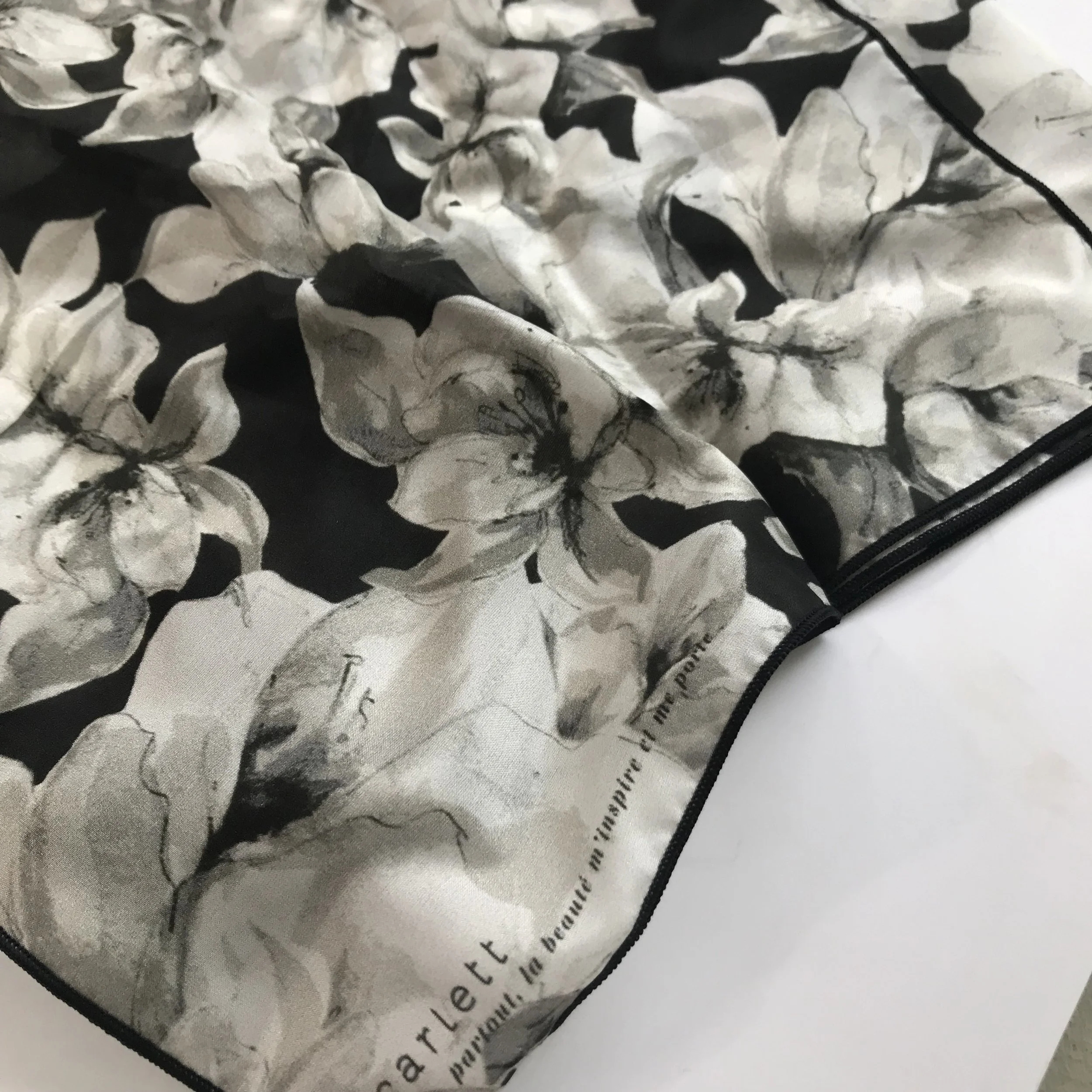 Silk Blackie01.JPG