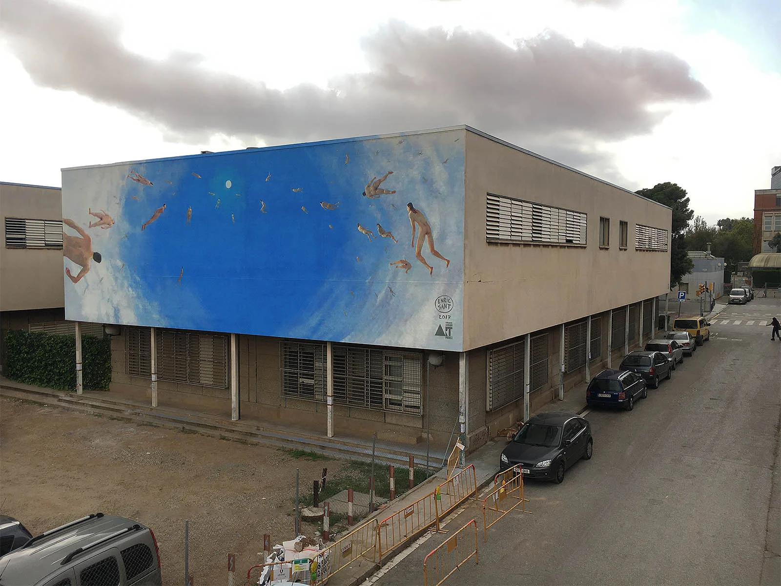 Wall painted in UB, Barcelona University in the Fine Arts campus. 
