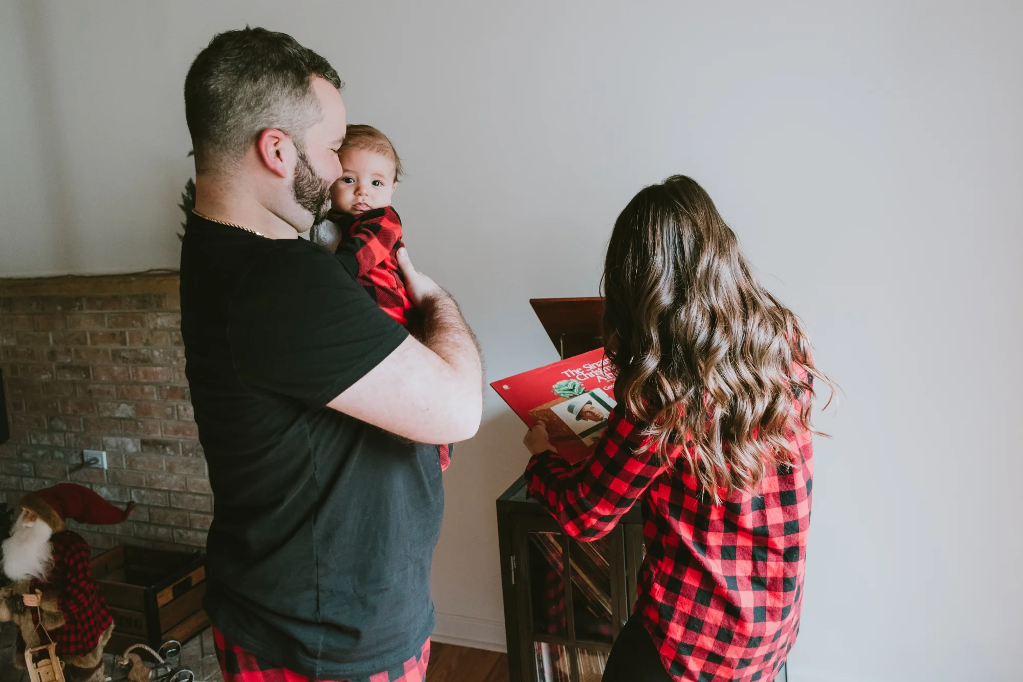 In-Home Family Christmas Holiday Pictures Monmouth County New Jersey