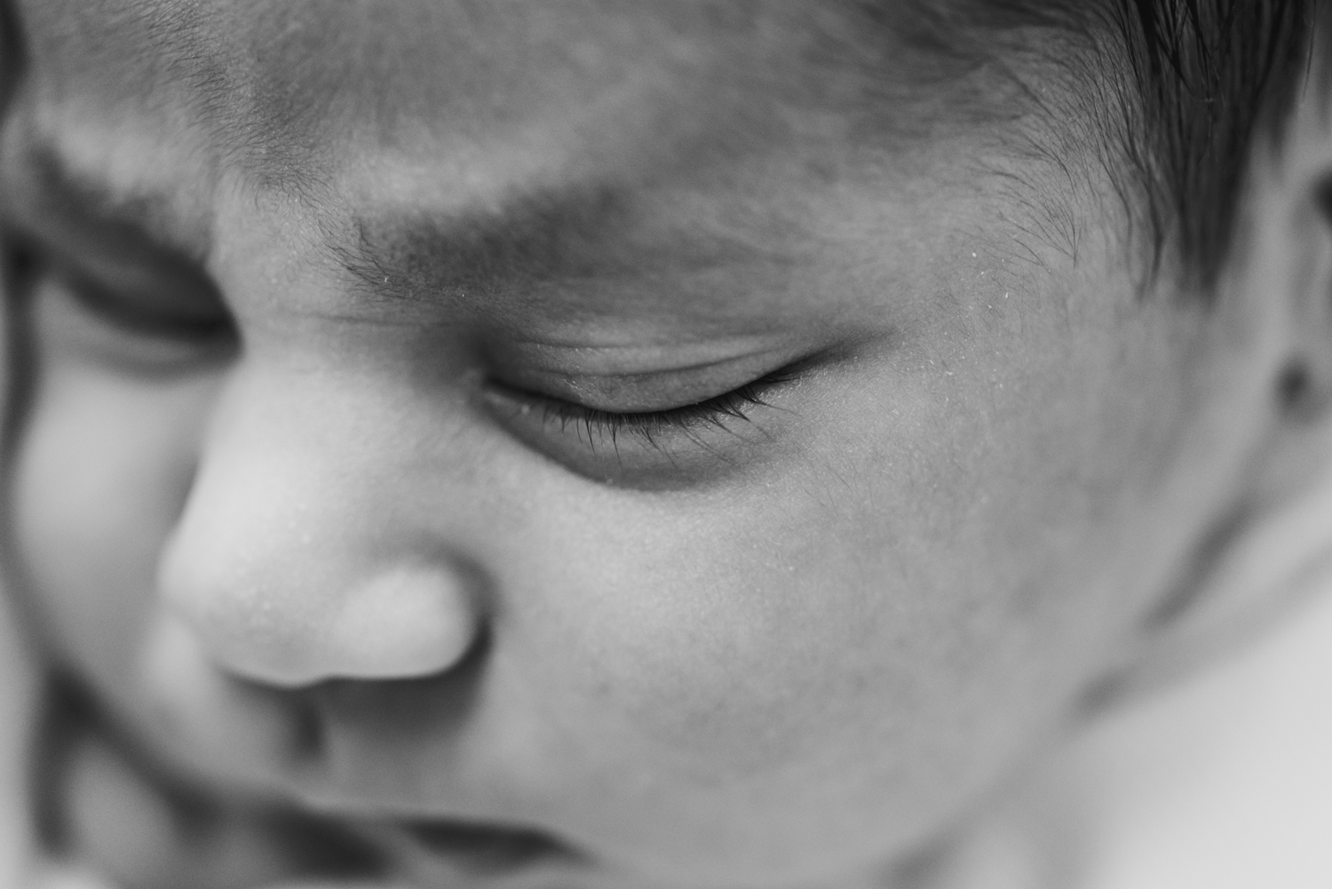 In-Home Lifestyle Newborn Photography Session. Middlesex County New Jersey