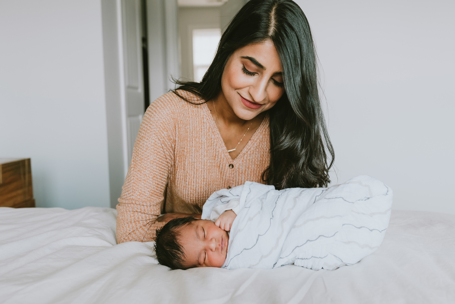 In-Home Lifestyle Newborn Photography Session. Middlesex County New Jersey
