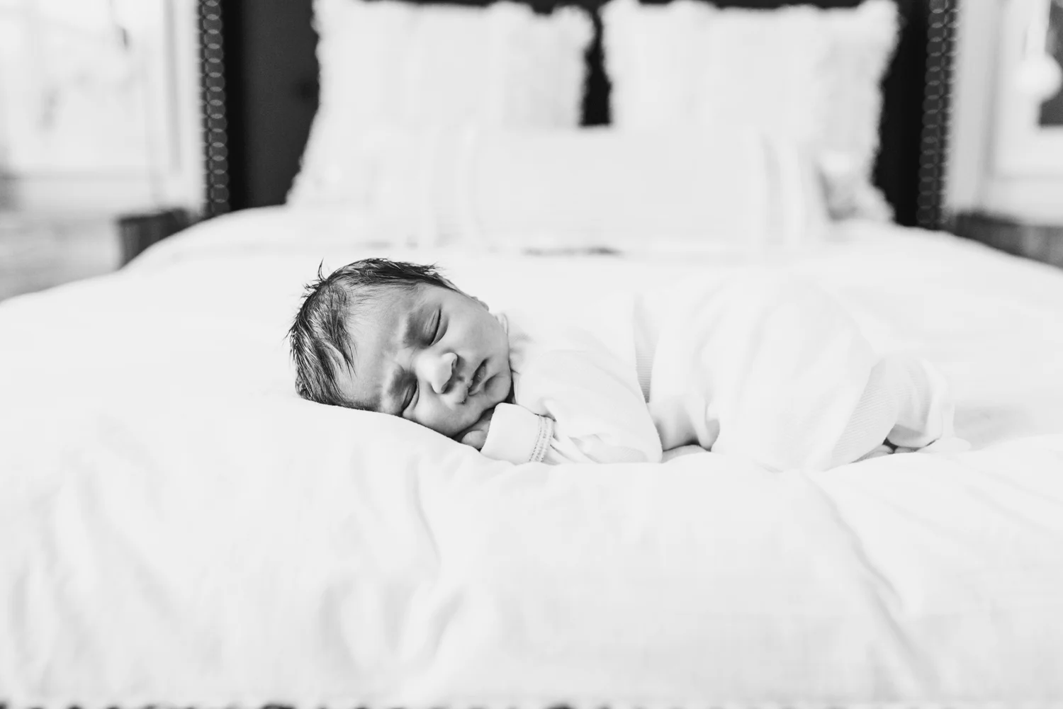 In-Home Lifestyle Newborn Photography Session. Middlesex County New Jersey
