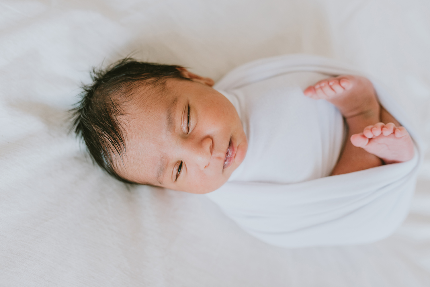 In-Home Lifestyle Newborn Photography Session. Middlesex County New Jersey