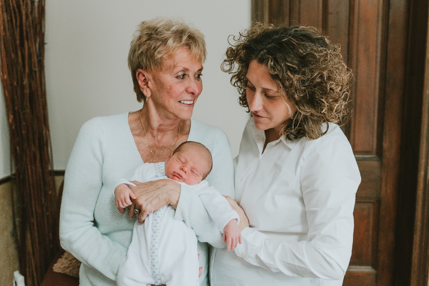 Lifestyle Newborn Photographer Monmouth County New Jersey