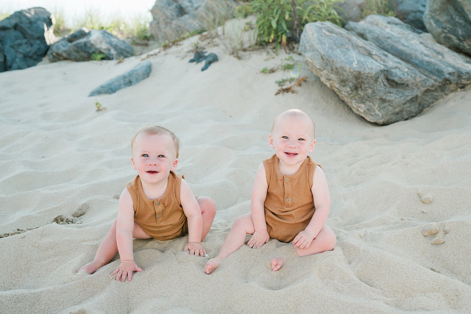 9-Month-Old-Twin-Boys-Manasquan-NJ-Baby-Photographer.jpg