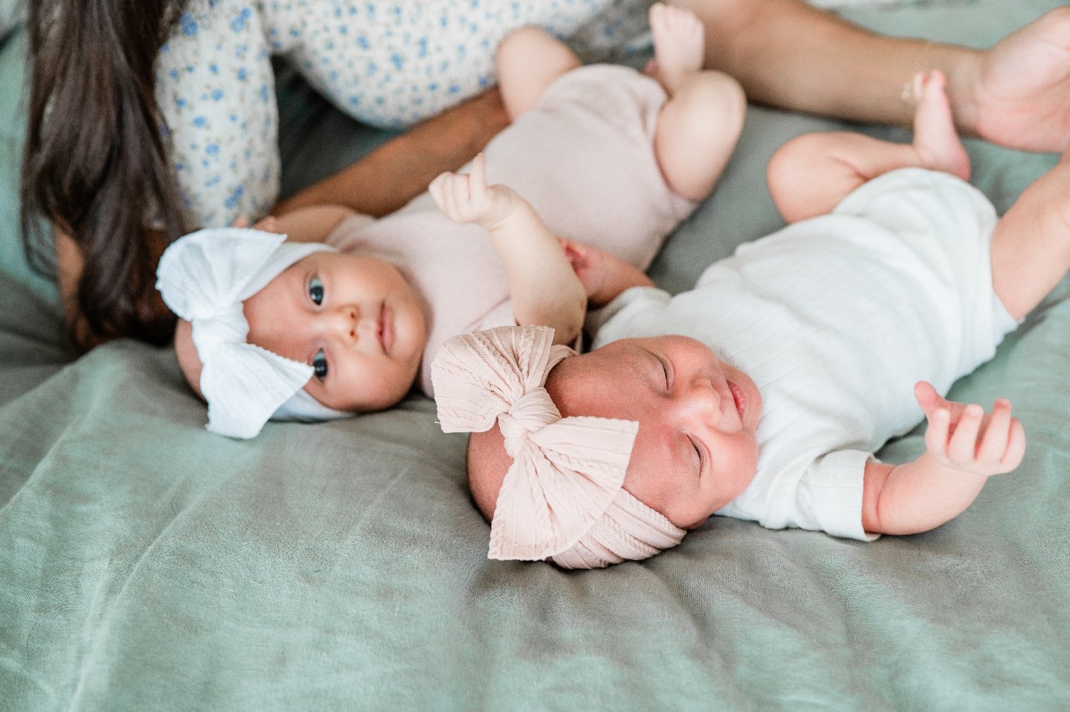 Twin-Newborn-Baby-Photographer-Monmouth-County-NJ-30.jpg