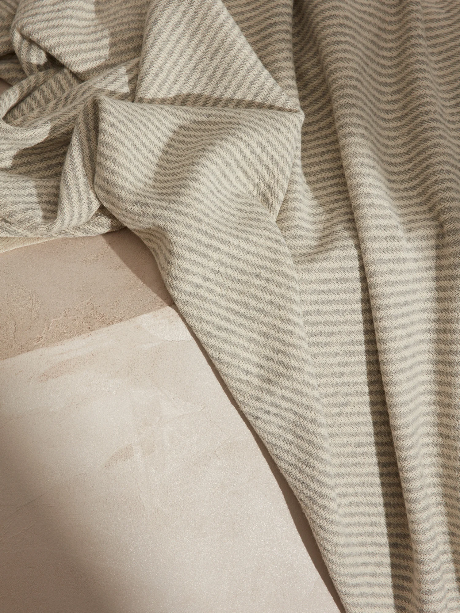 Fells-Andes-Fina-Baby-Alpaca-Throw-Studio.jpg