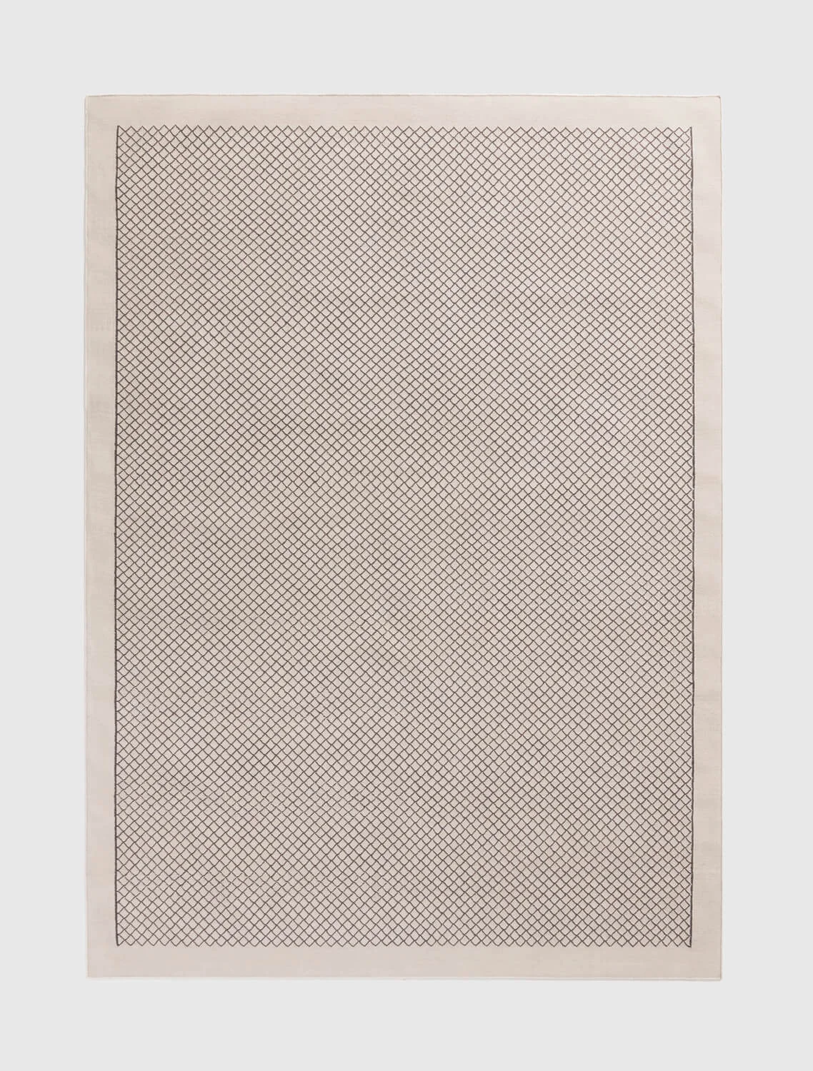 FELLS-ANDES-FISKE-RUG-MERINO-MID-RES-GREY.jpg