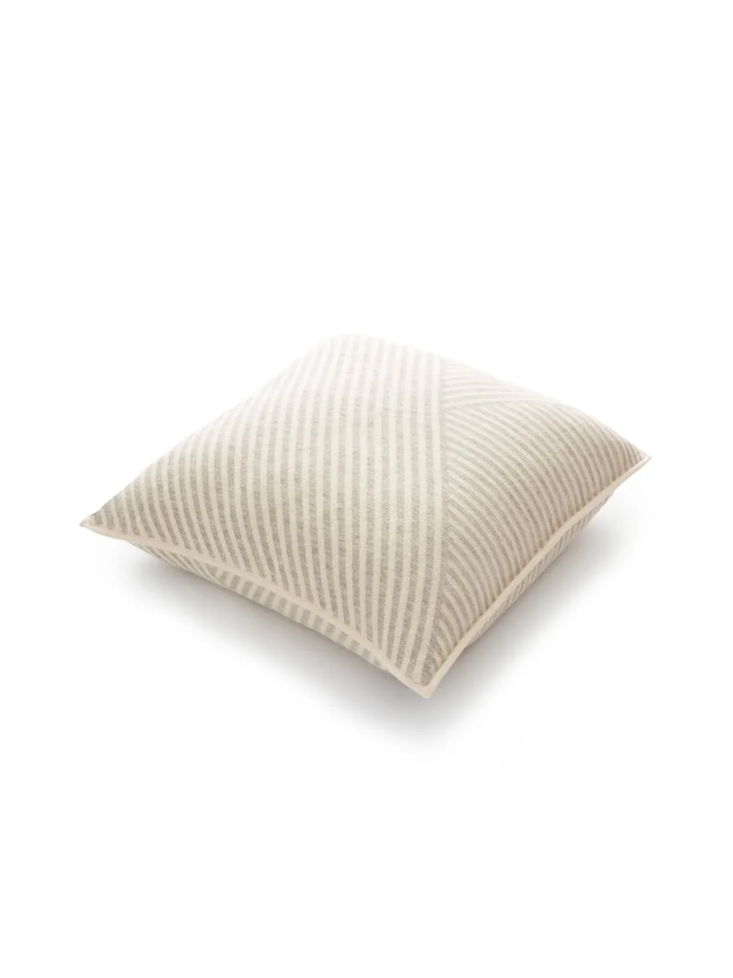 Fells-Andes-Fells-Baby-Alpaca-Pillow-Main.jpg