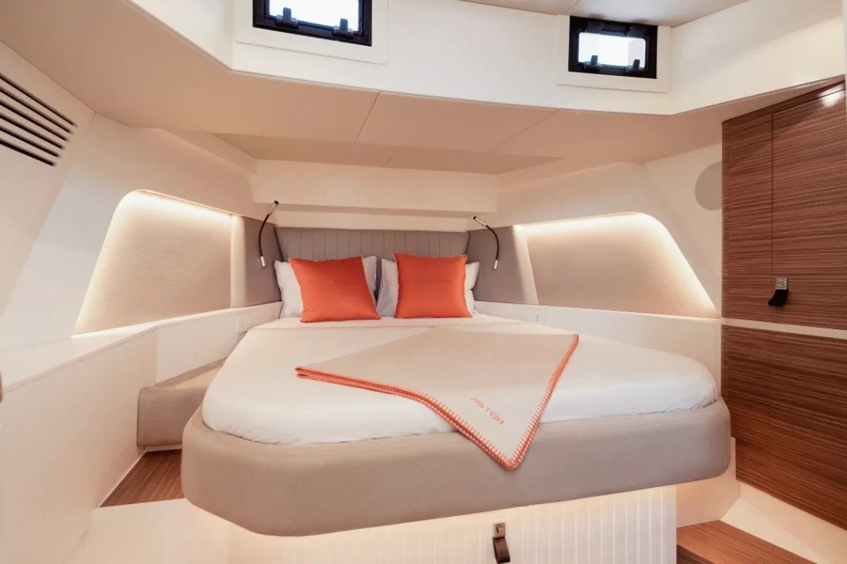 belliniyacht-astor36-img-new-027.jpeg