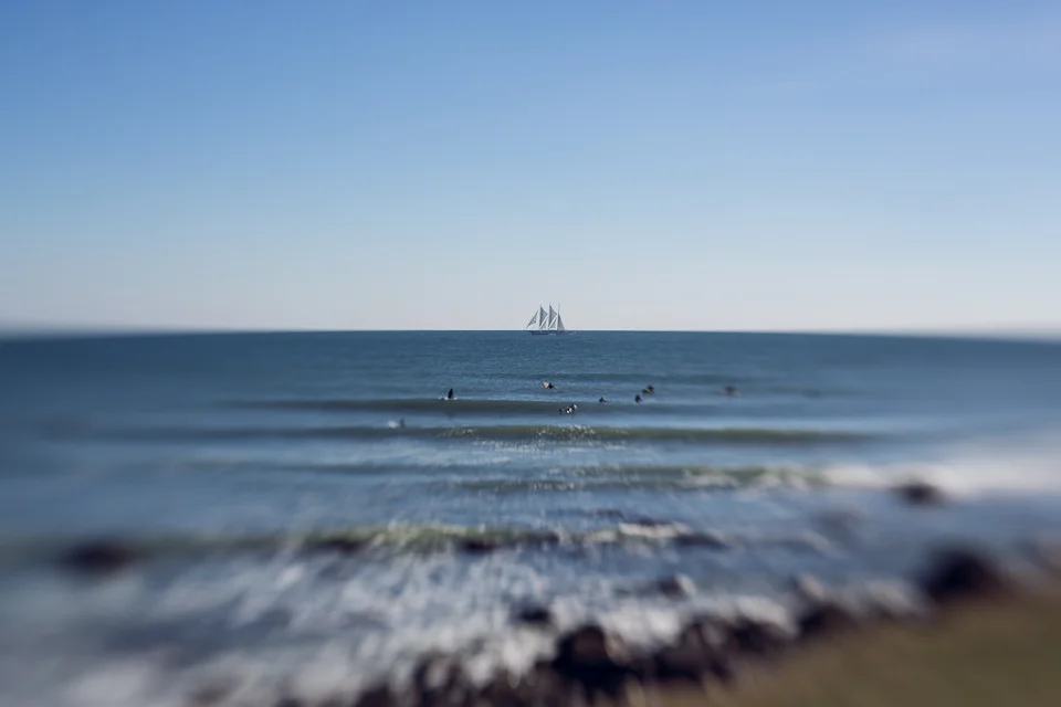 Lensbaby beach day 2.jpg